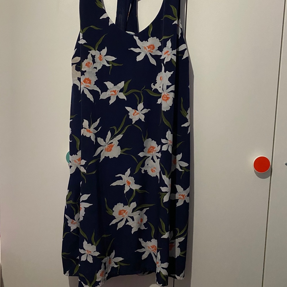Old Navy Sleeveless Long Blouse - Picture 5 of 6